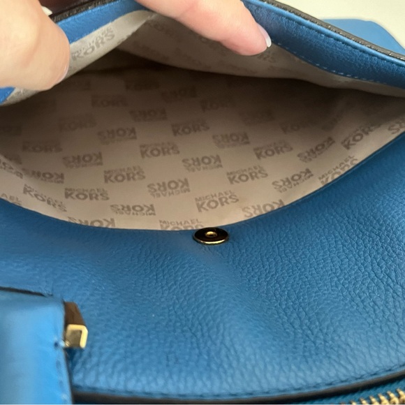 Michael Kors Hudson large handbag - Picture 9 of 15